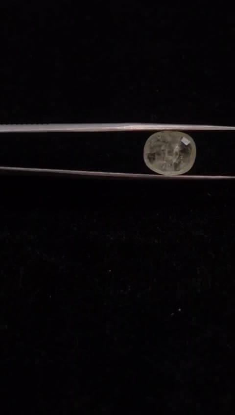 Natural Yellow Sapphire - Pukhraj 5.00 Ratti Gemstone - 6012256