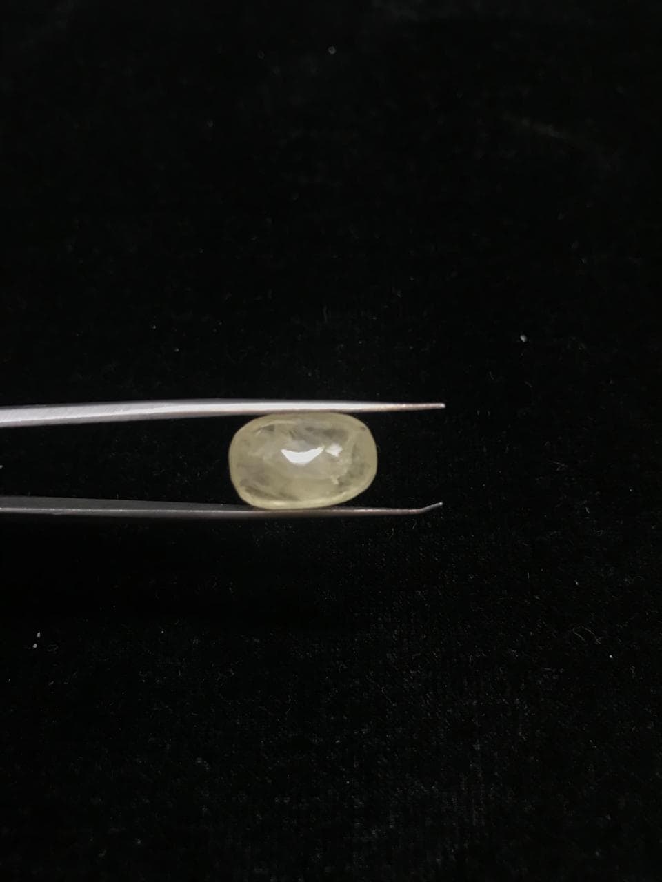 Natural Yellow Sapphire - Pukhraj 11.00 Ratti Gemstone - 6012255