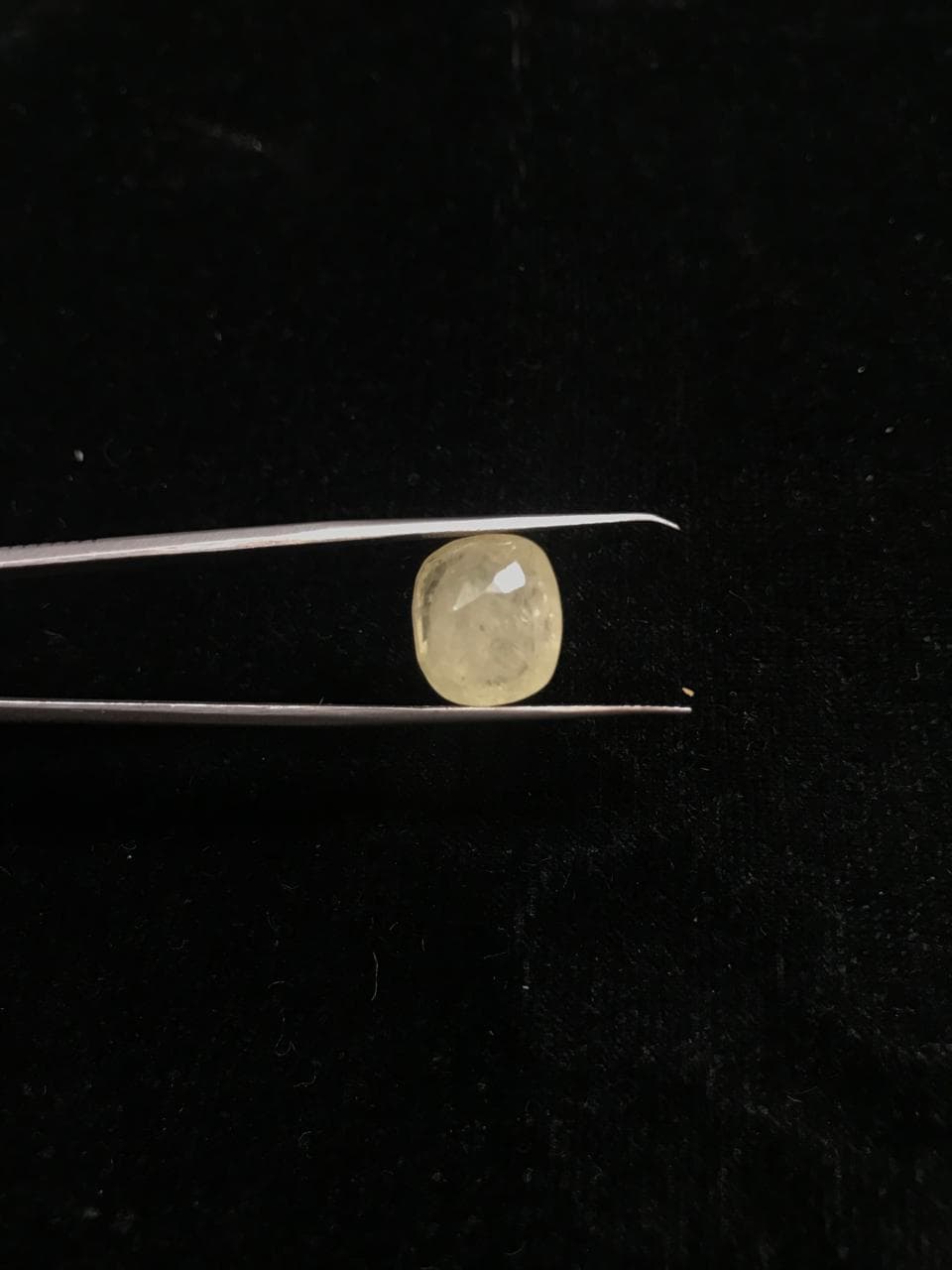 Natural Yellow Sapphire - Pukhraj 12.00 Ratti Gemstone