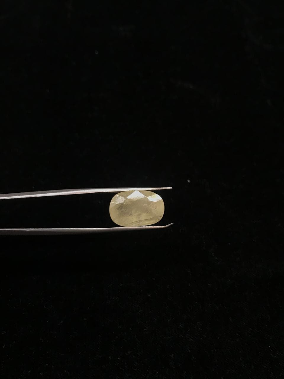 Natural Yellow Sapphire - Pukhraj 11.00 Ratti Gemstone - 6012255