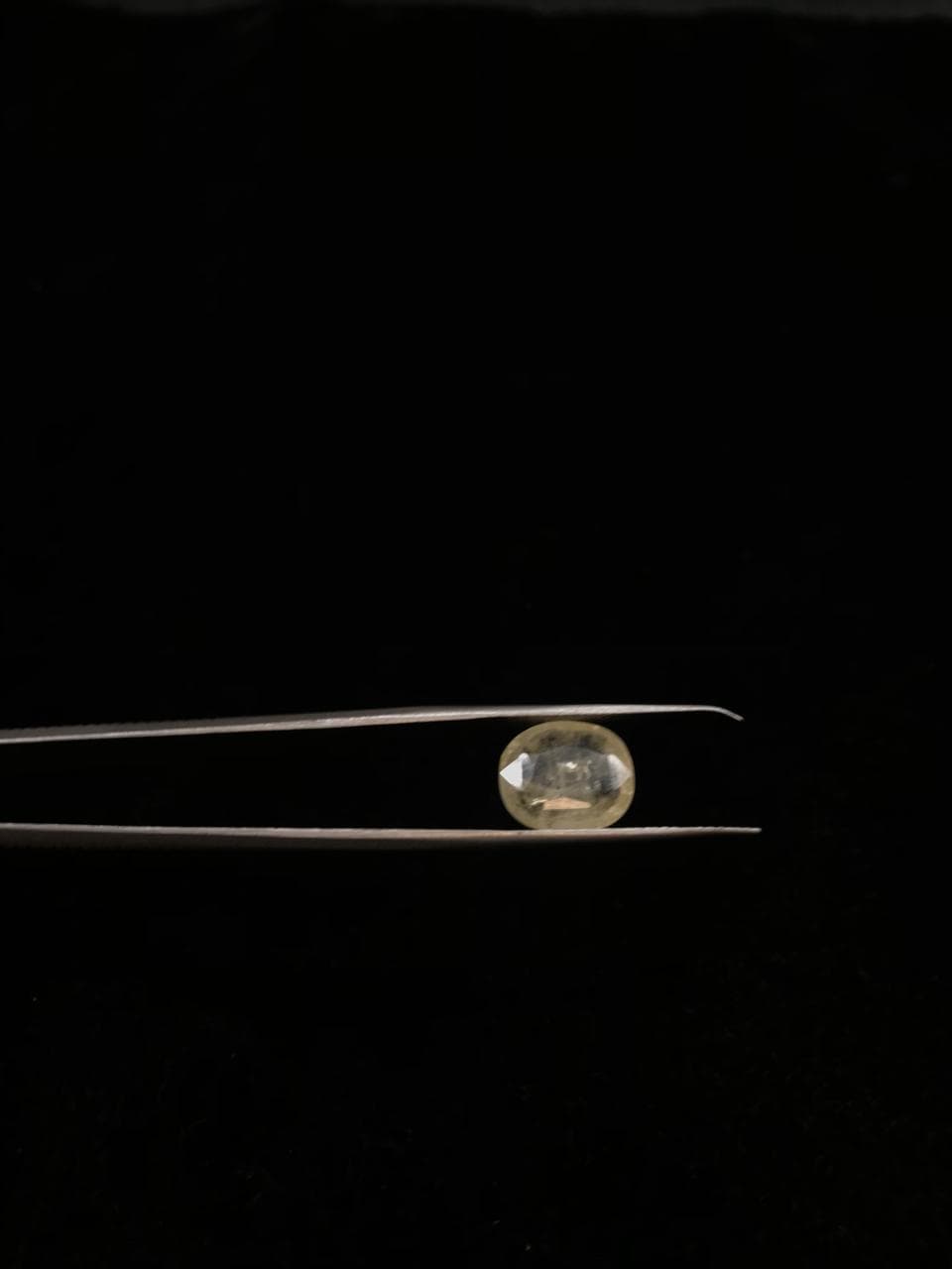 Natural Yellow Sapphire - Pukhraj 5.00 Ratti Gemstone - 6012256