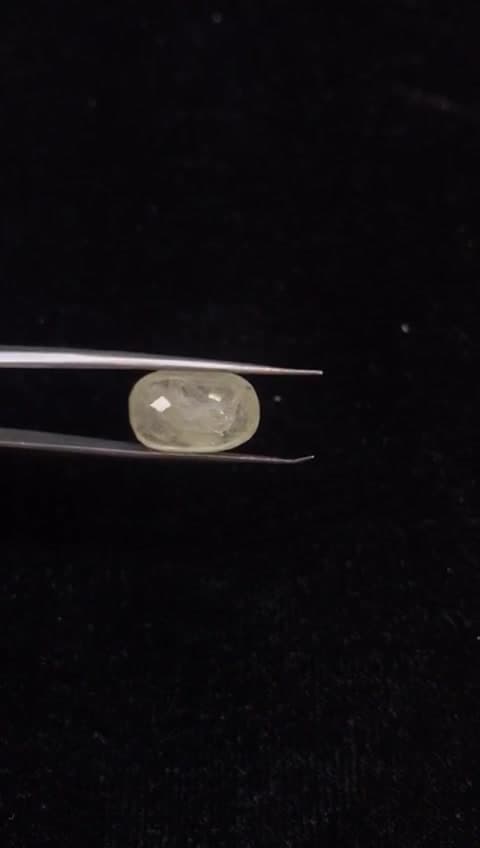 Natural Yellow Sapphire - Pukhraj 11.00 Ratti Gemstone - 6012255