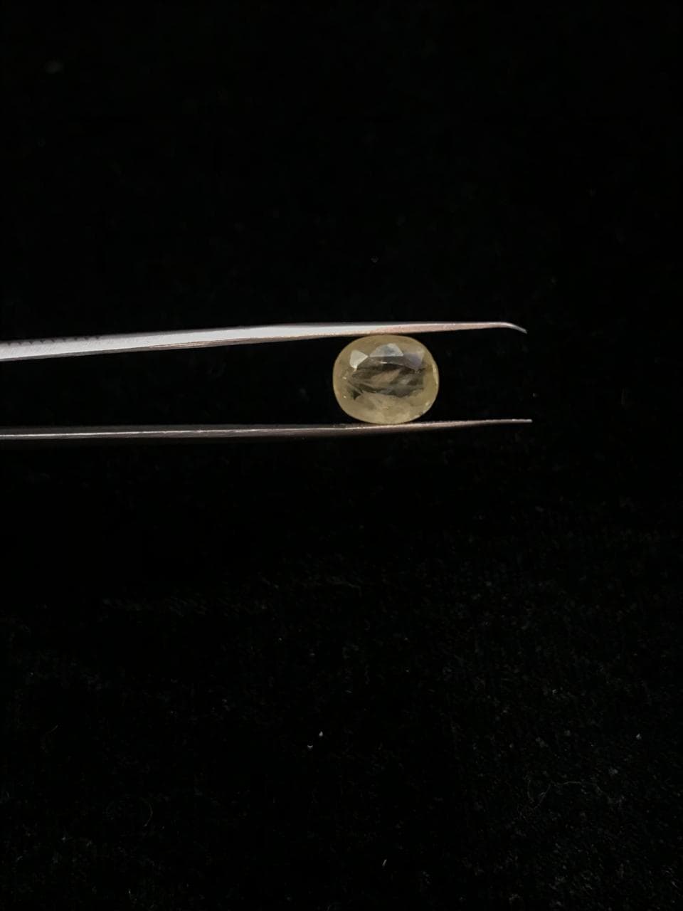 Natural Yellow Sapphire - Pukhraj 5.00 Ratti Gemstone 6012248