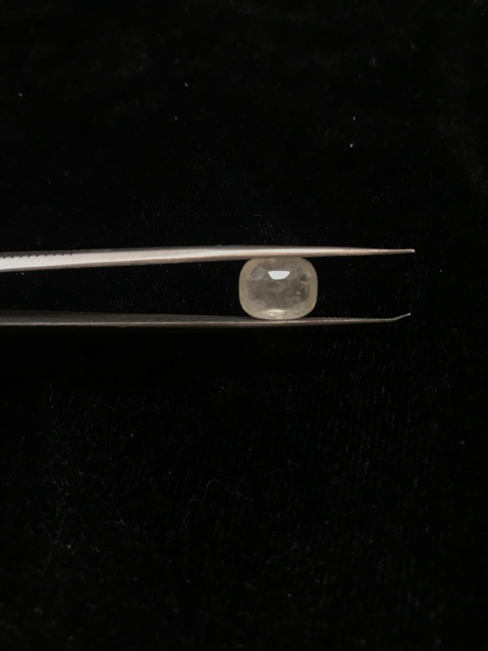 Natural White Sapphire - Pukhraj 5.50 Ratti Gemstone 5012243