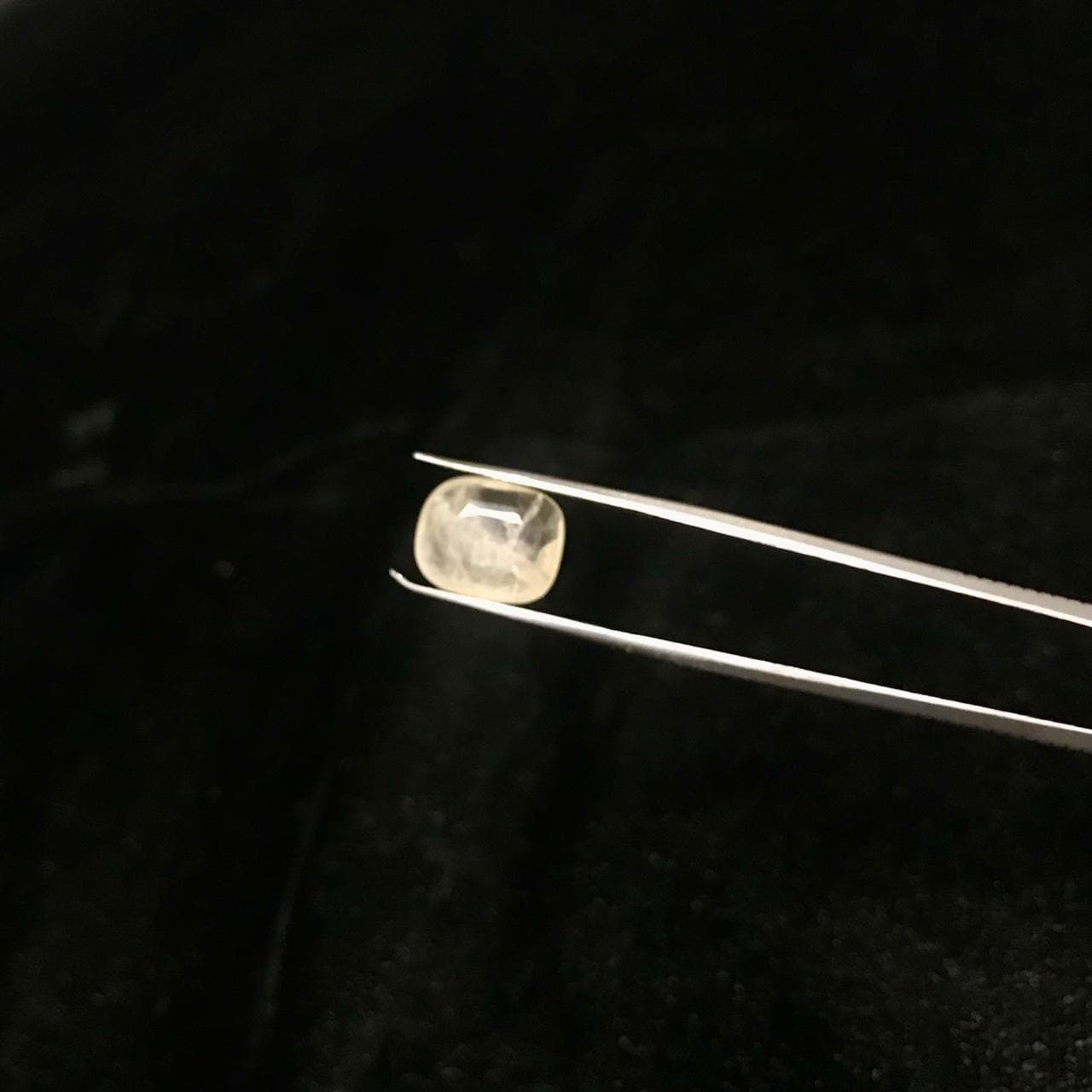 Natural Yellow Sapphire - Pukhraj 5.50 Ratti Gemstone 6012251