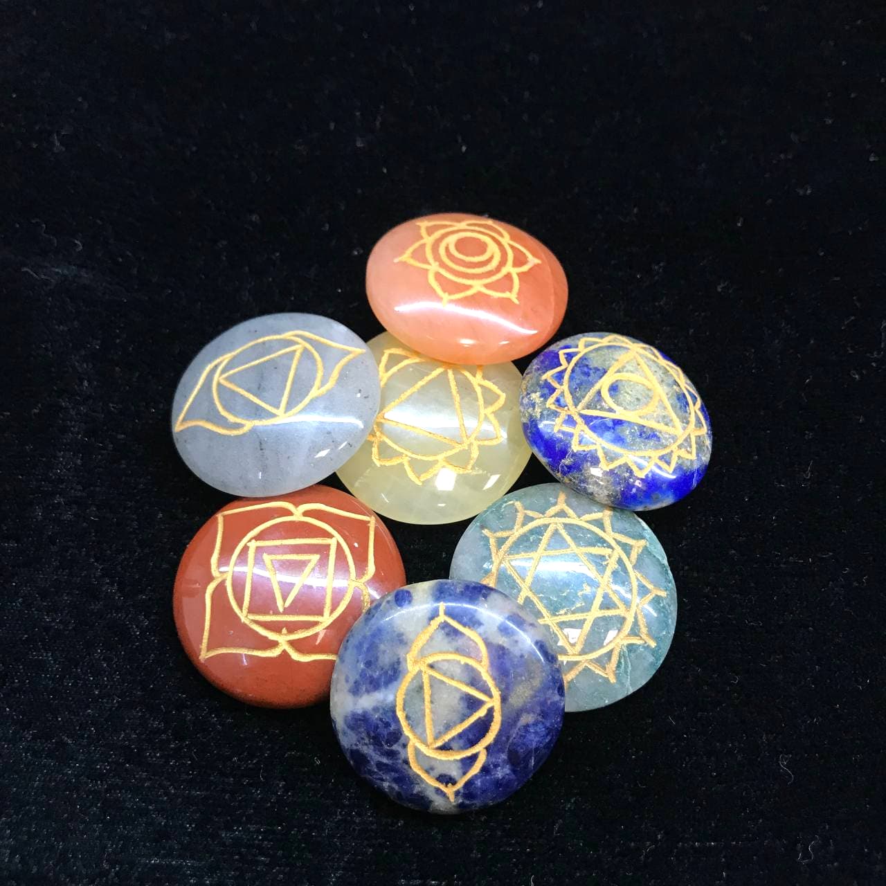 7 Chakra Palm Stone Set