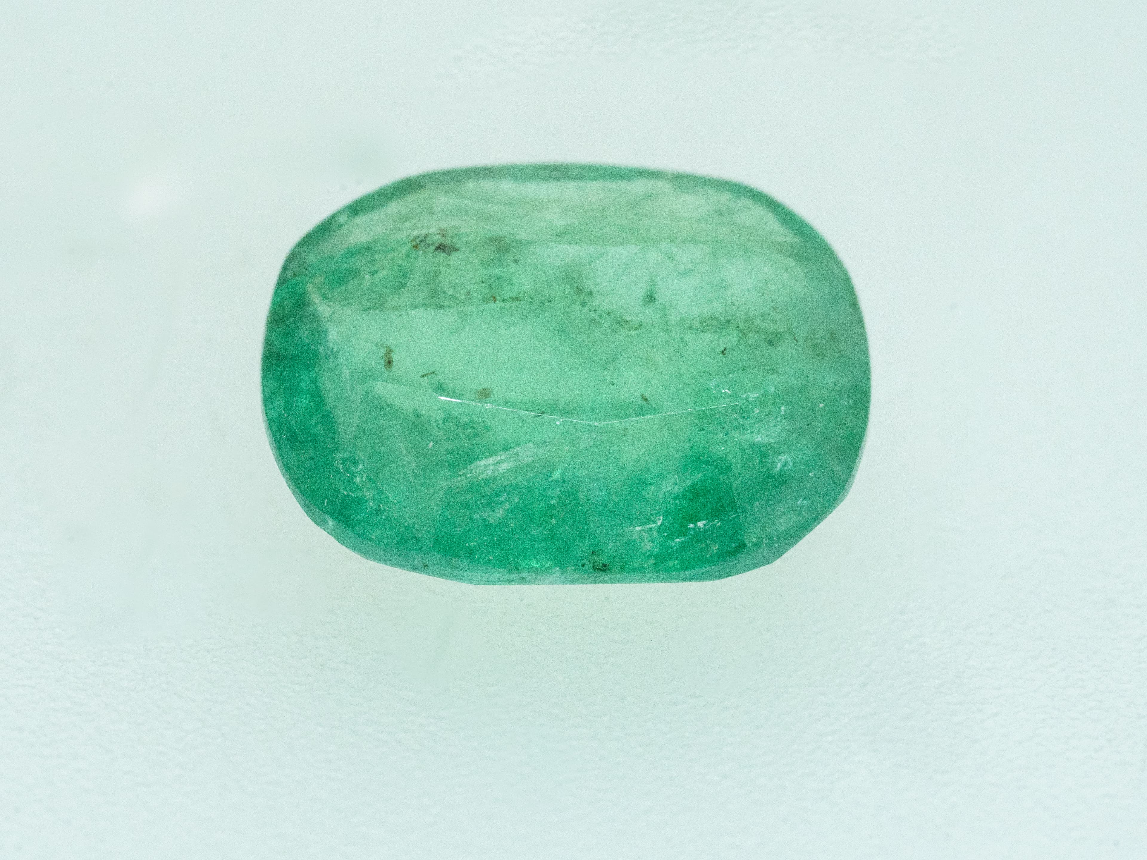 Zambian Emerald - Panna 4.00 Ratti  Natural Gemstone
