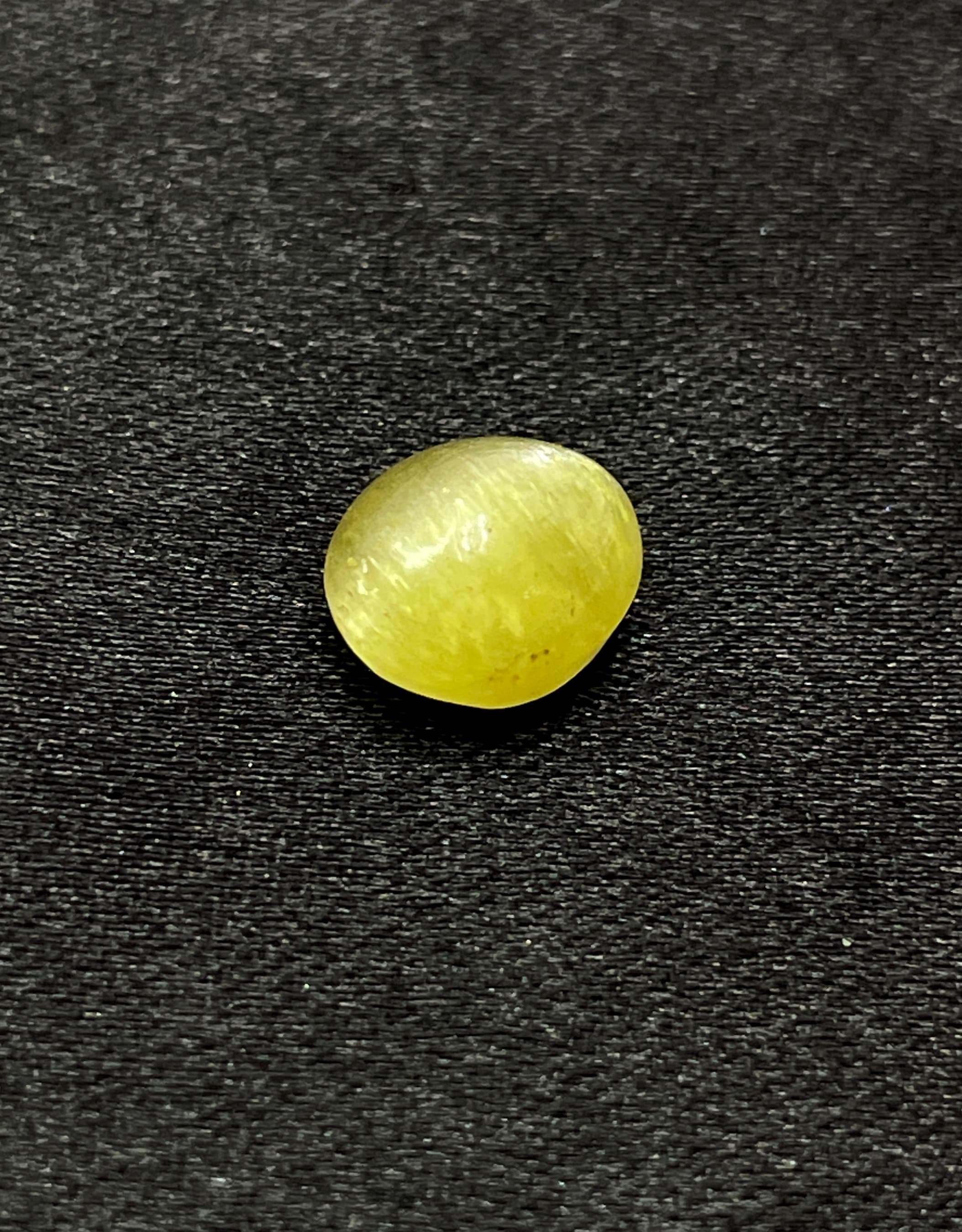 Natural Apatite Cat's Eye - Lehsunia 6.50 Ratti Gemstone
