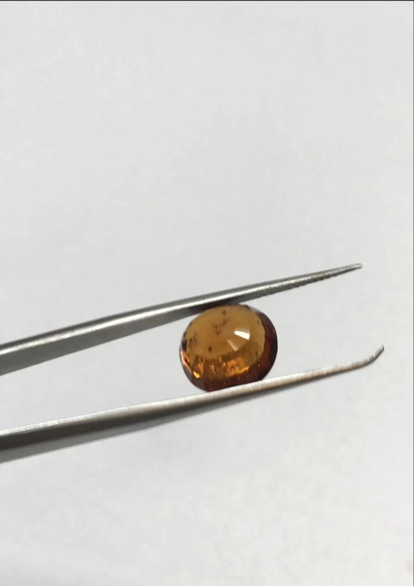 Natural Hessonite- Gomed 6.50 Ratti Gemstone IIGJ-7400D29014