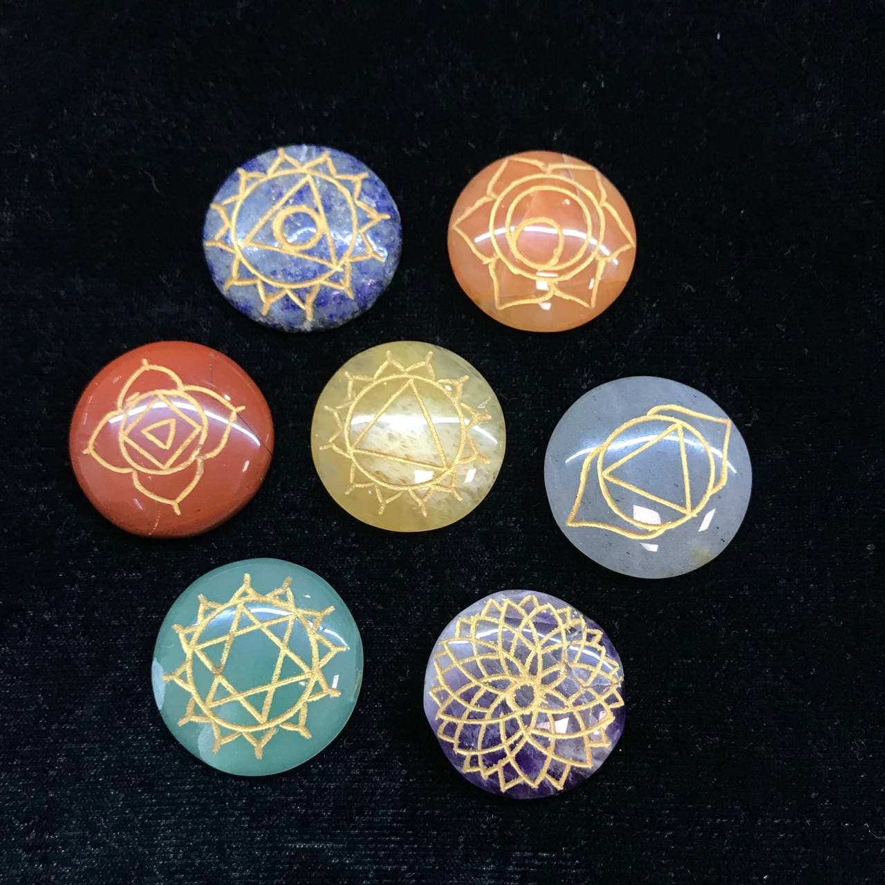 7 Chakra Palm Stone Set