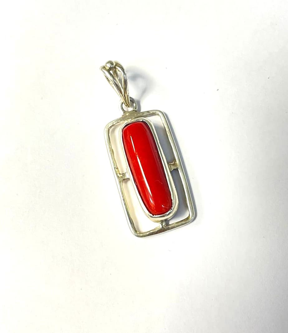 Coral - Moonga  Silver Pendant