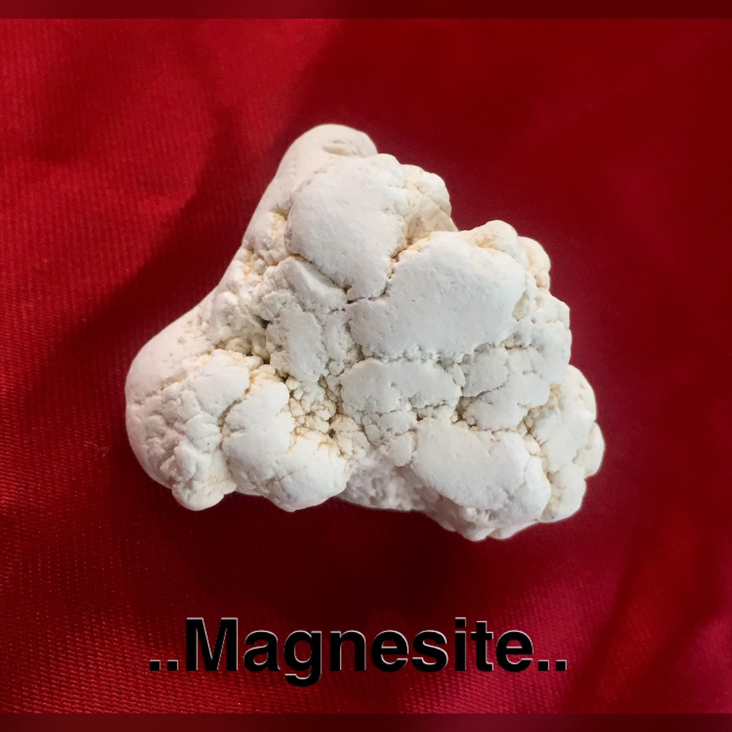 Magnesite Cluster